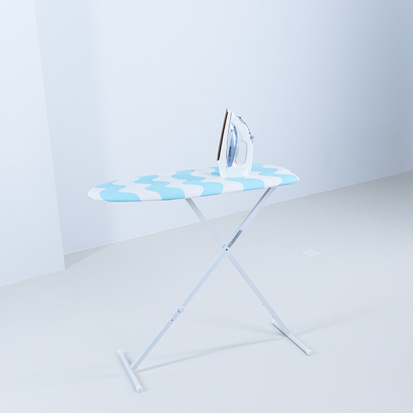 スタジオ機材・アイロン、アイロン台